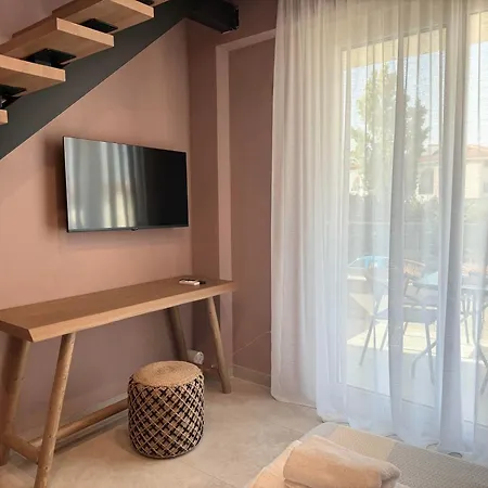 Aparthotel Maison De Gigi Nikiti (Sithonia)