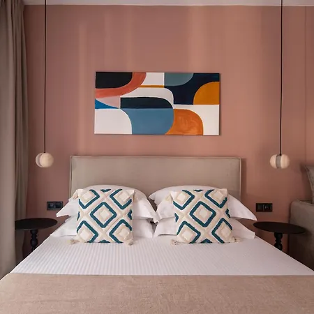 Maison De Gigi Aparthotel 3*